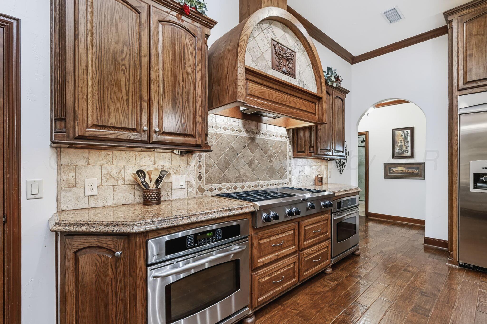11213 Collin Wade Road Amarillo, TX 79124 - Photo 12 of 48 Kitchen
