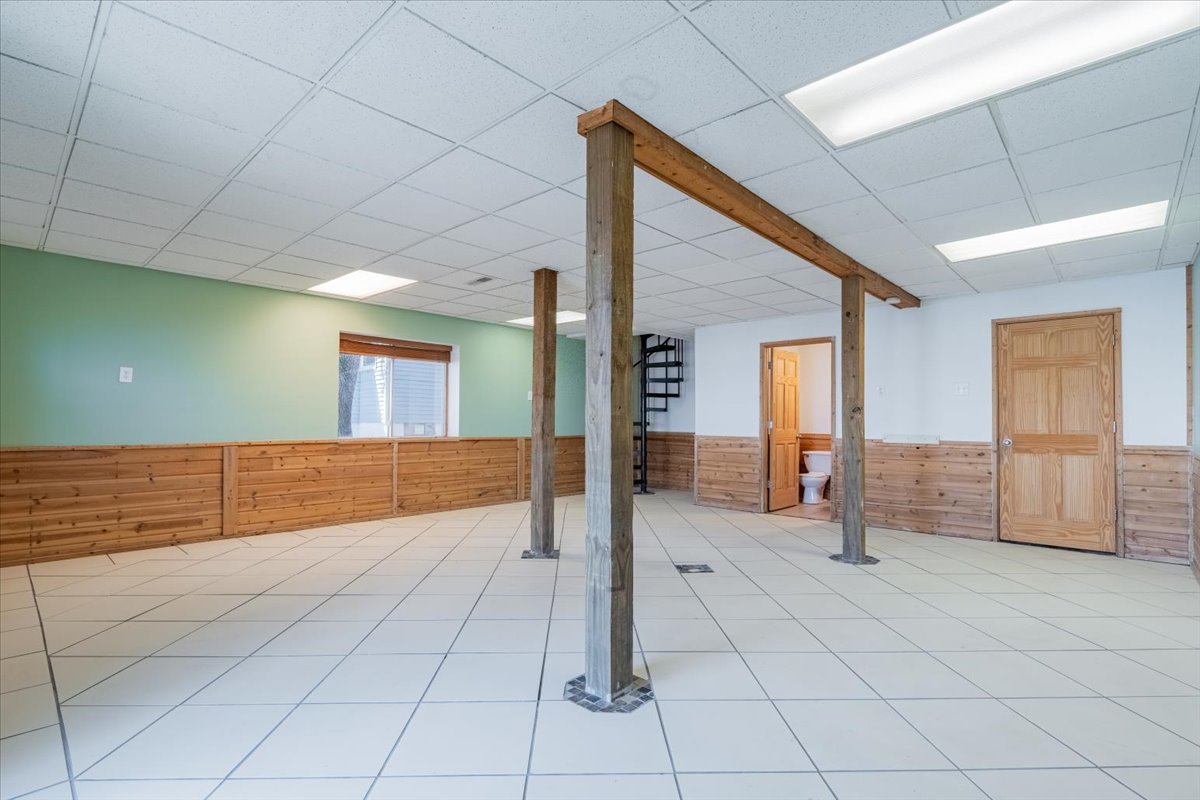 16032 North Portage Street Chillicothe, IL 61523 - Photo 21 of 34 a view of livingroom with an empty room
