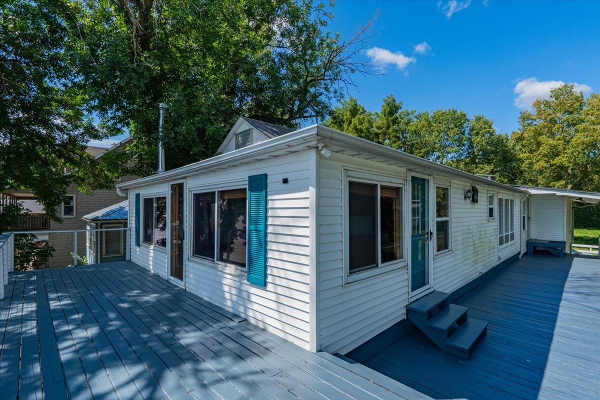 16032 North Portage Street Chillicothe, IL 61523 - Photo 25 of 34 a view of a house with a yard