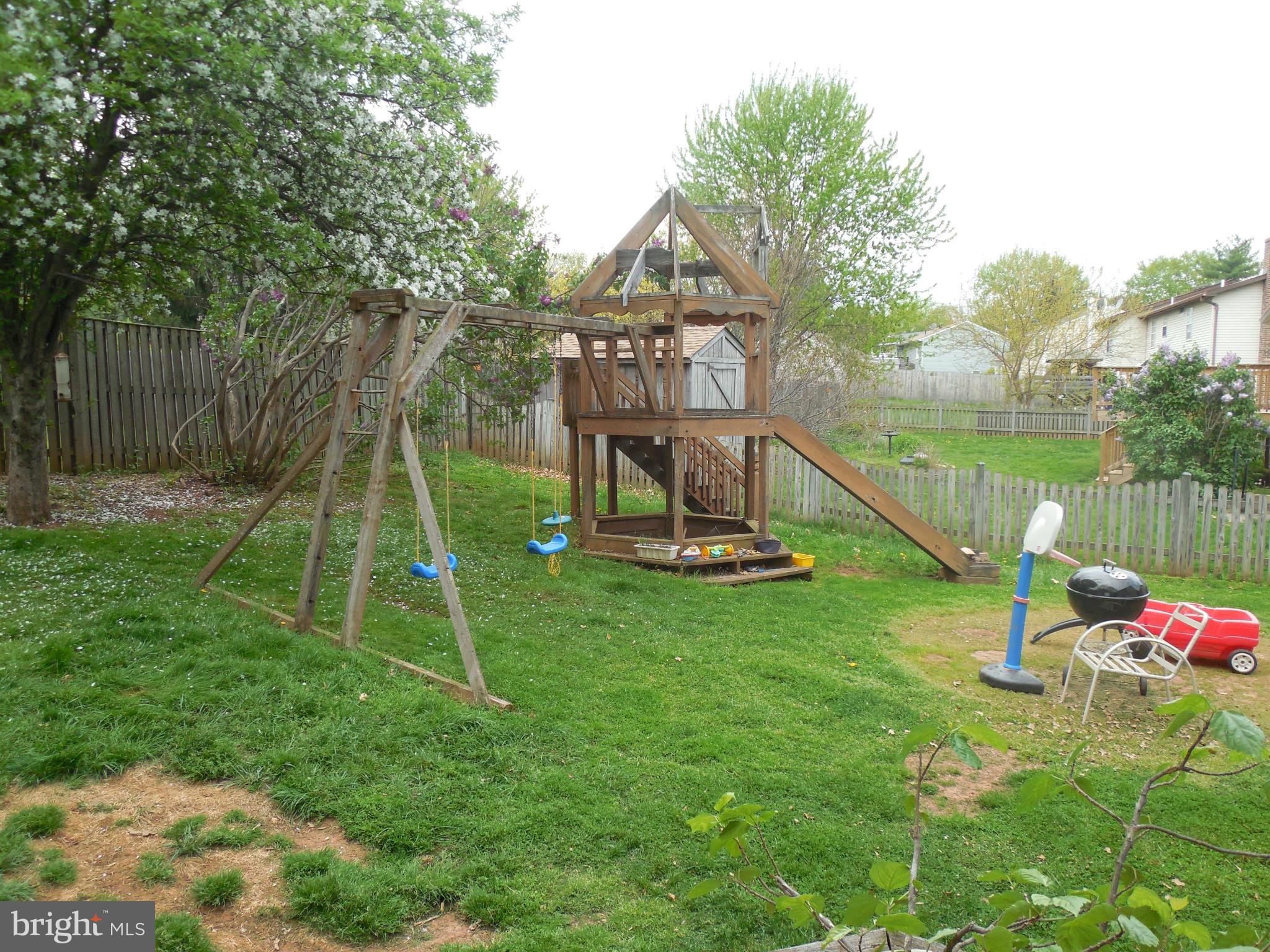 1336 Hillcrest Drive Frederick, MD 21703 - Photo 17 of 21 Exterior (General)