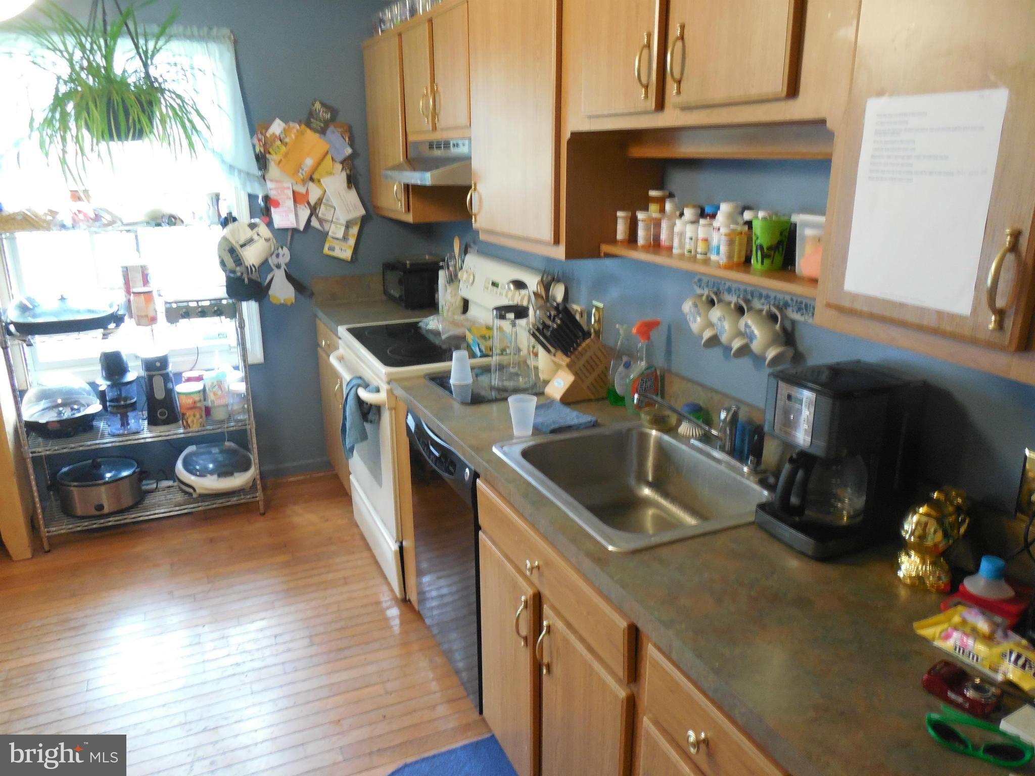 1336 Hillcrest Drive Frederick, MD 21703 - Photo 5 of 21 Kitchen