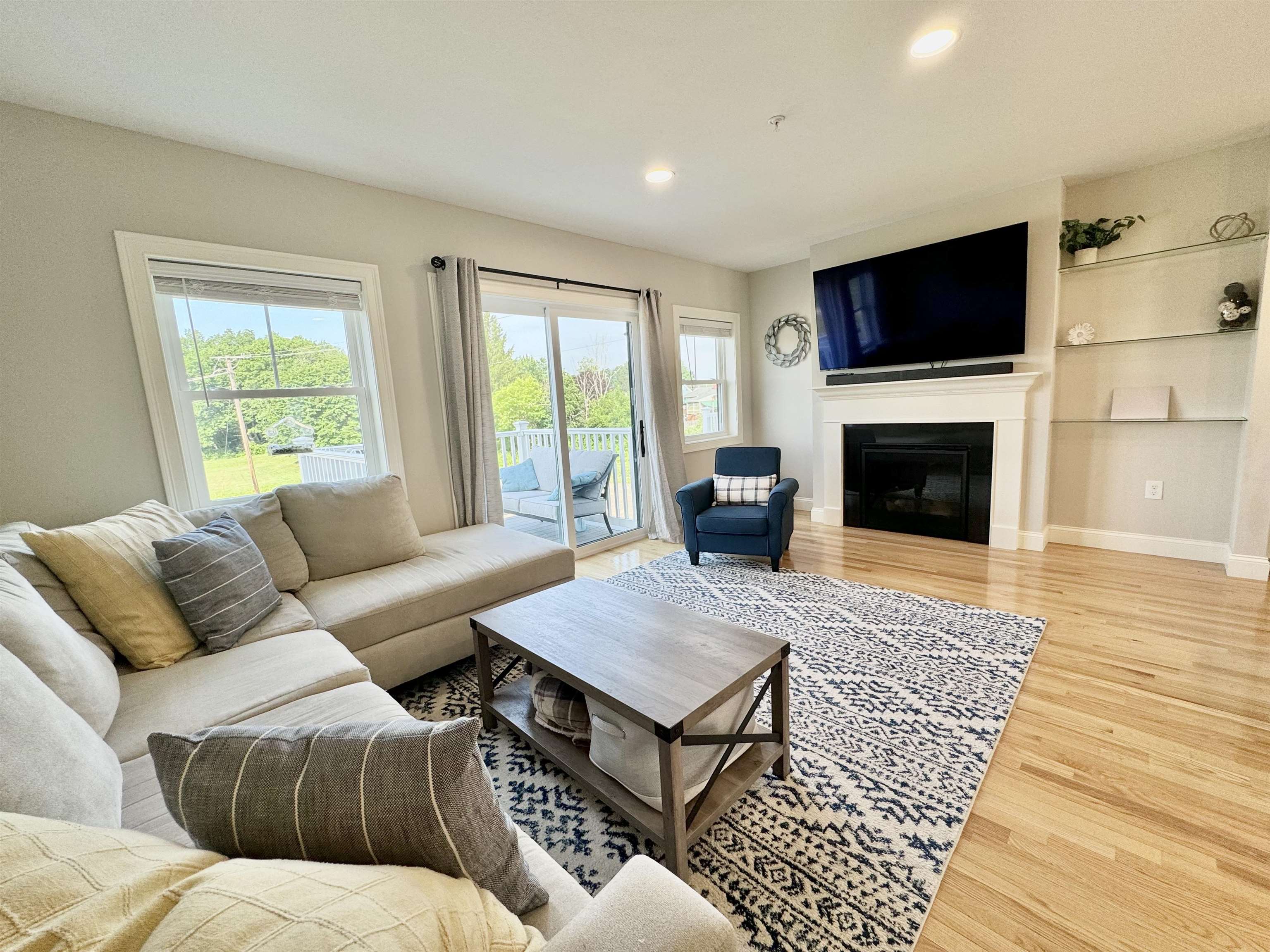 52 Northfield Drive, Unit E3 Dover, NH 03820 - Photo 22 of 26