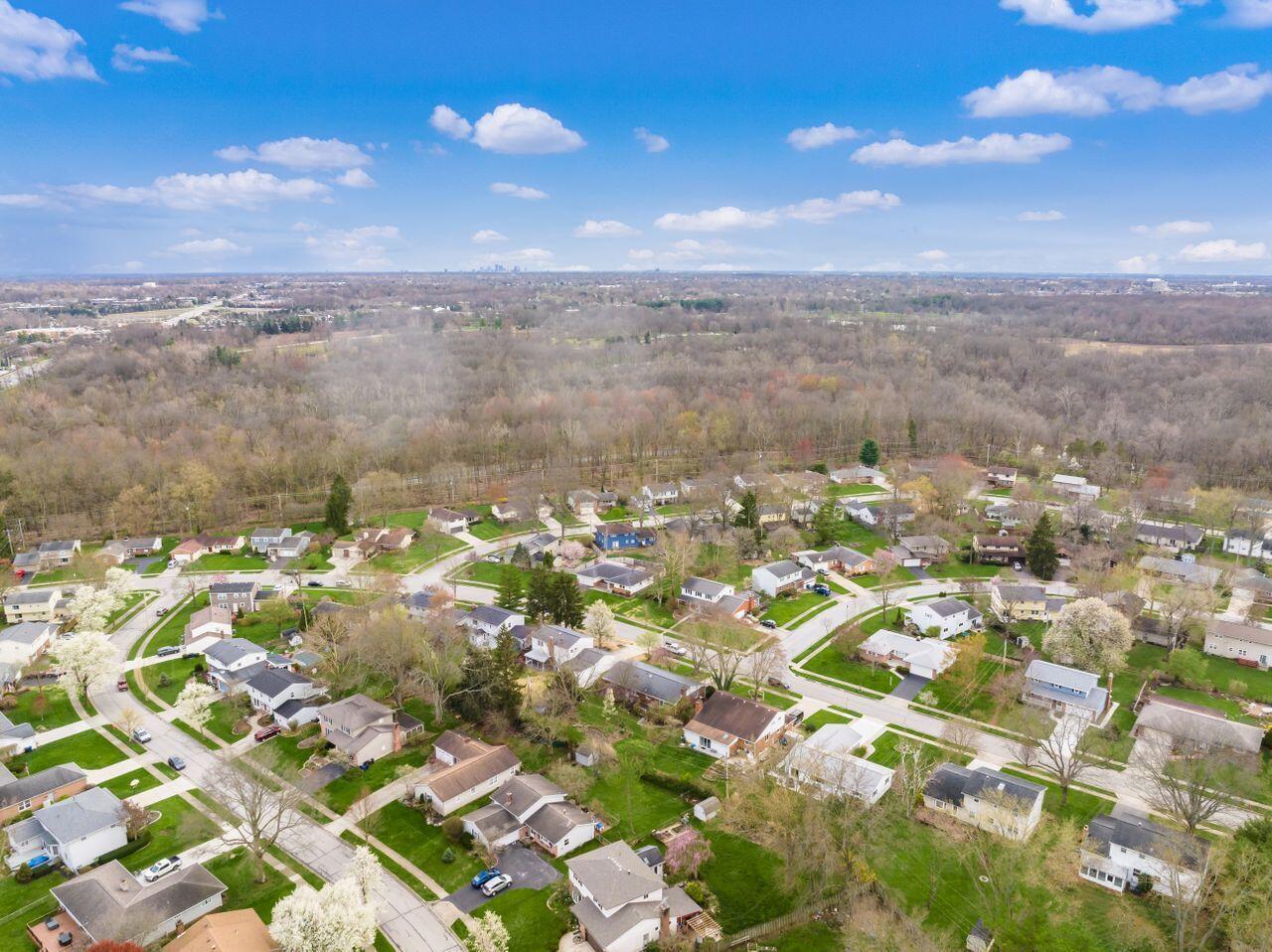 590 Old Coach Road Westerville, OH 43081 - Photo 44 of 48 R_590_Old_Coach_Drone0003