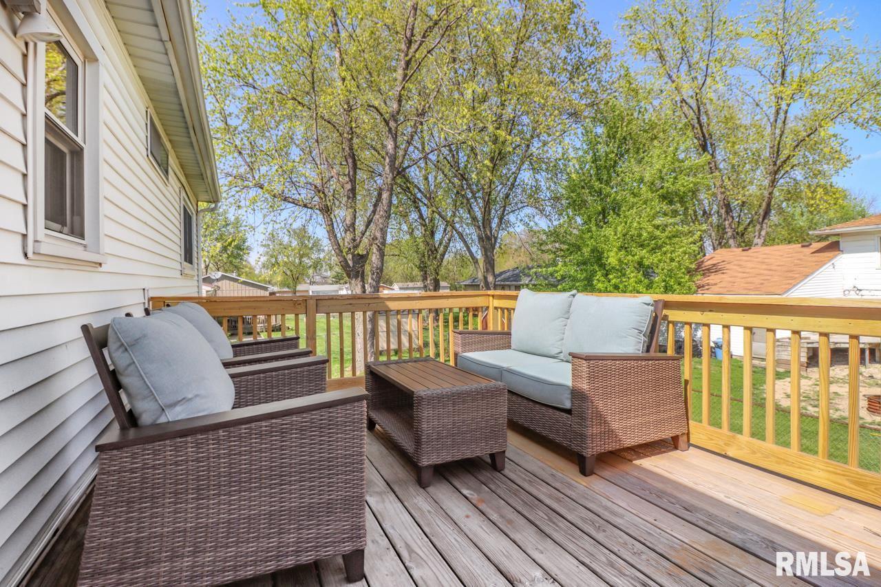 1109 Springfield Road East Peoria, IL 61611 - Photo 32 of 36 Gallery Image 32