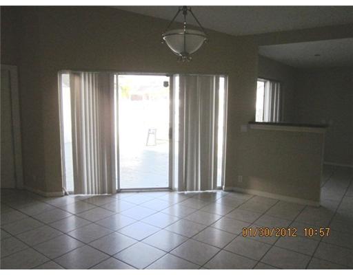 9441 Boca Gardens Circle South, Unit B Boca Raton, FL 33496 - Photo 5 of 18 Additional Photo