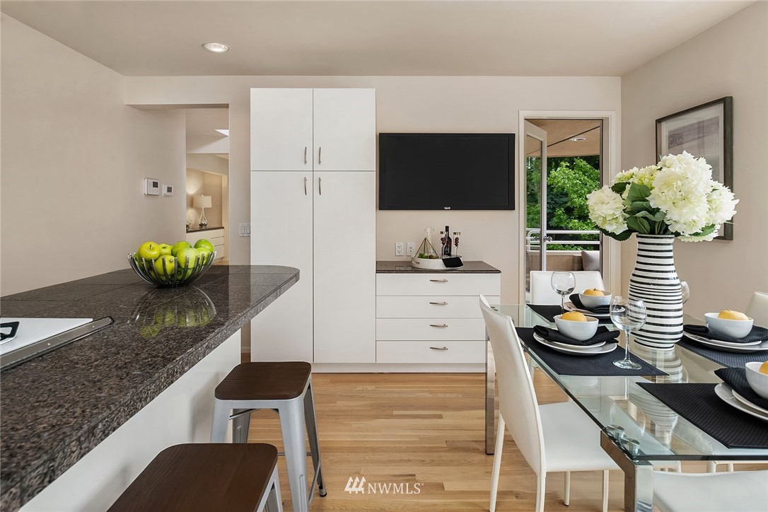 3501 East Terrace Street Seattle, WA 98122 - Photo 11 of 33