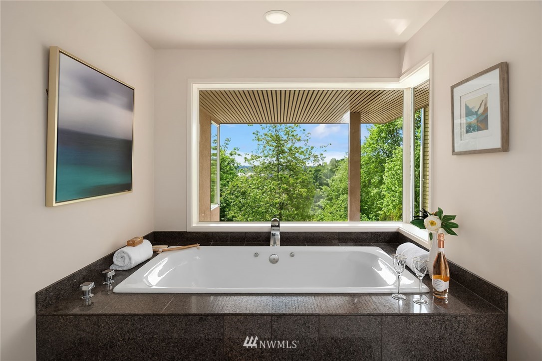 3501 East Terrace Street Seattle, WA 98122 - Photo 21 of 33