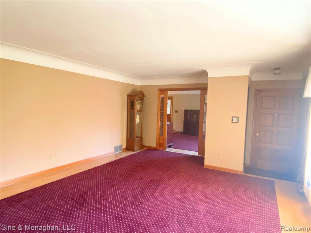 2804 Ellsworth Road Columbus, MI 48063 - Photo 8 of 41