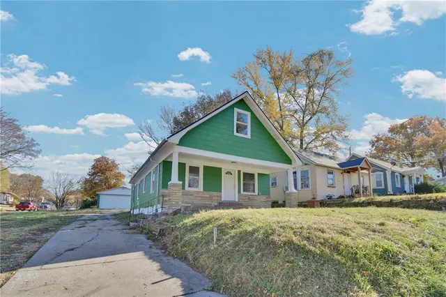 $210,000 | 2059 North 27th Street, Kansas City, KS 66104