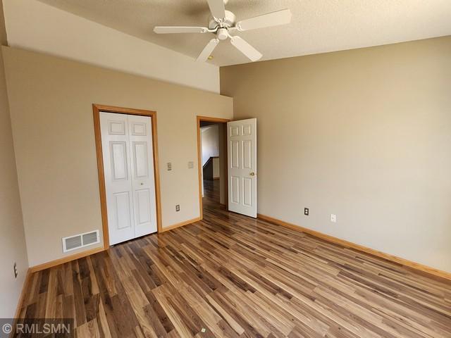8823 Coffman Path Inver Grove Heights, MN 55076 - Photo 8 of 21 Gallery Image 8