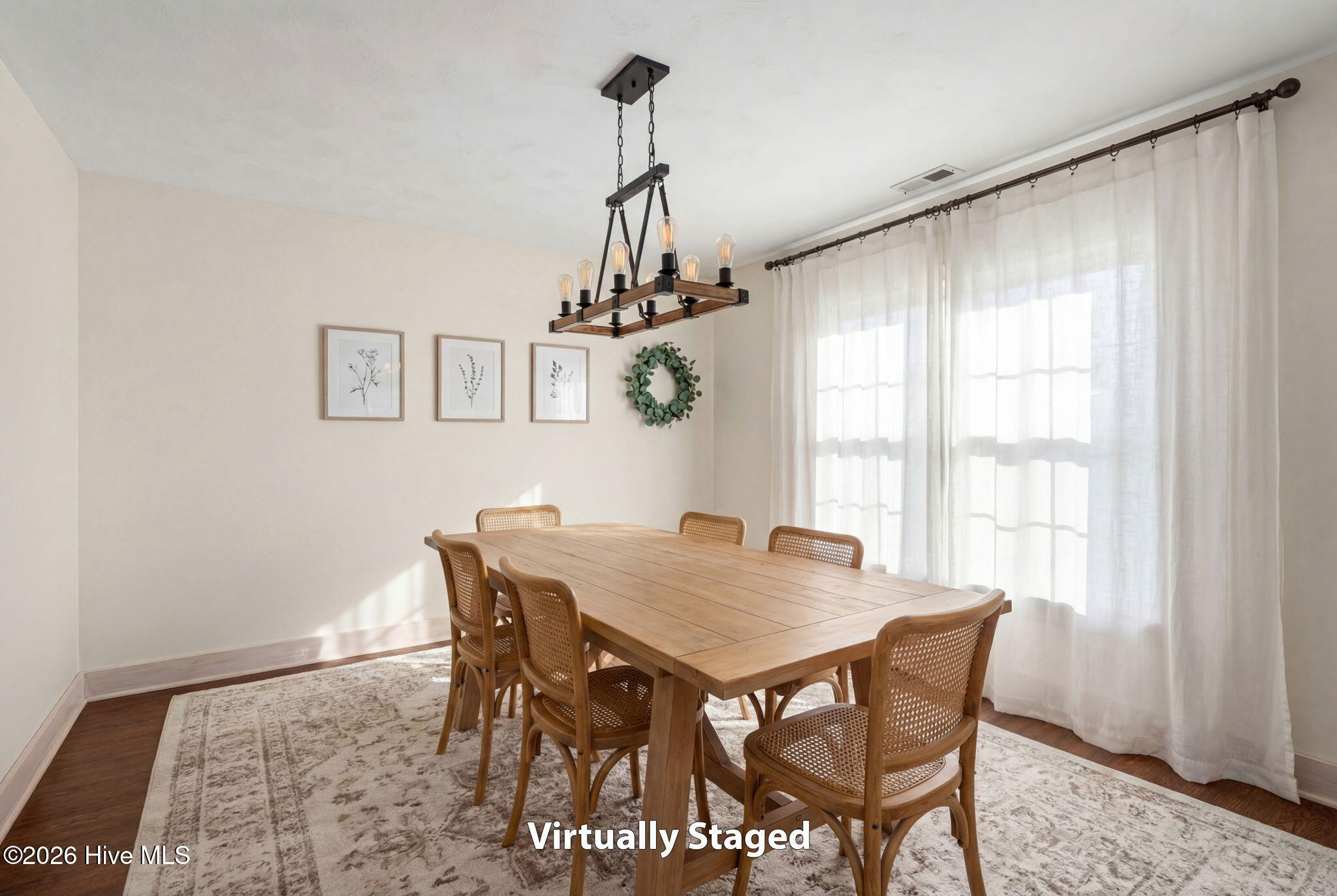 813 Puddin Ridge Road Moyock, NC 27958 - Photo 15 of 49 25-web-or-mls-813-Puddin-Ridge-Dining-VS