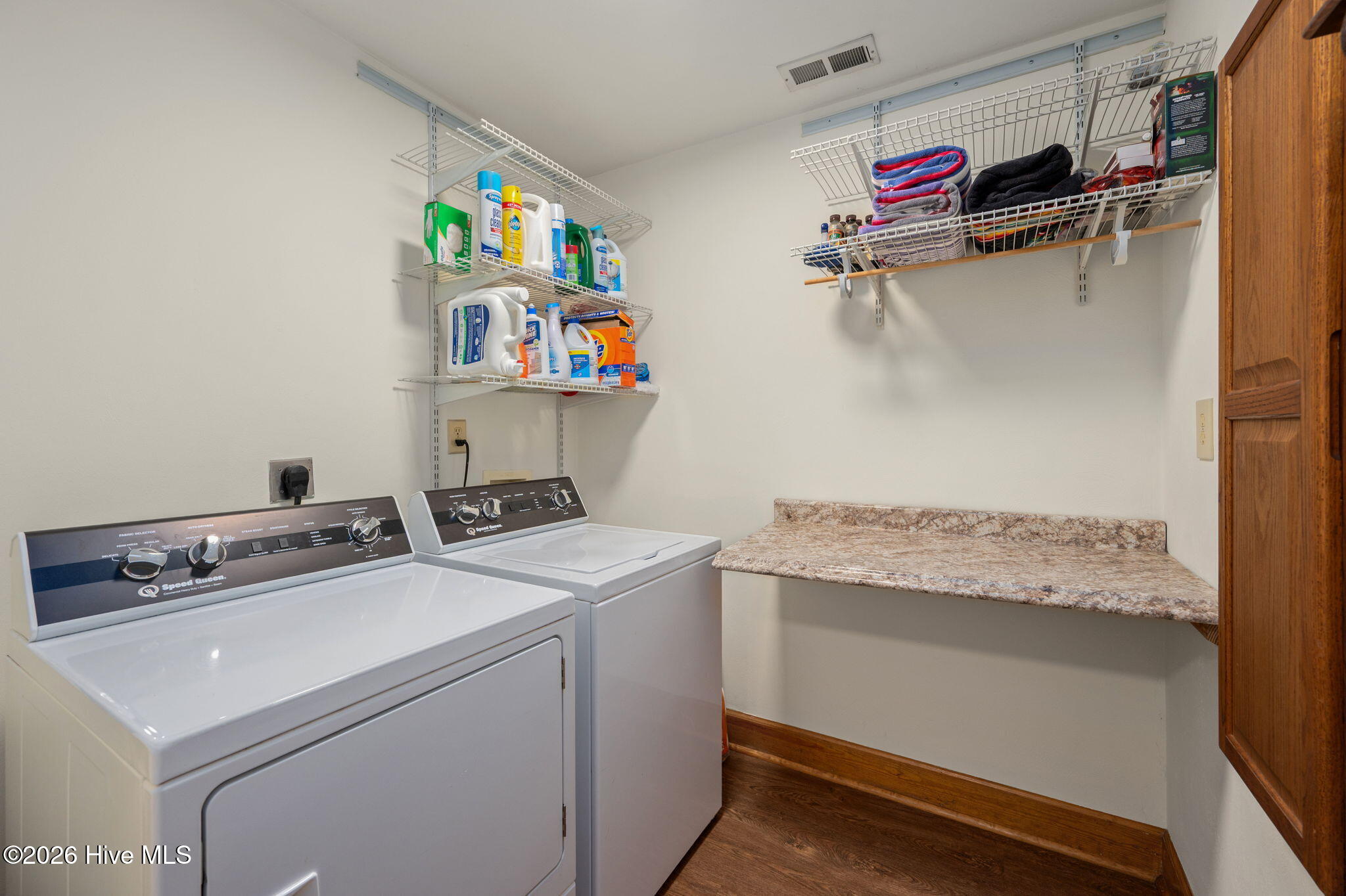 813 Puddin Ridge Road Moyock, NC 27958 - Photo 21 of 49 Full Laundry Room