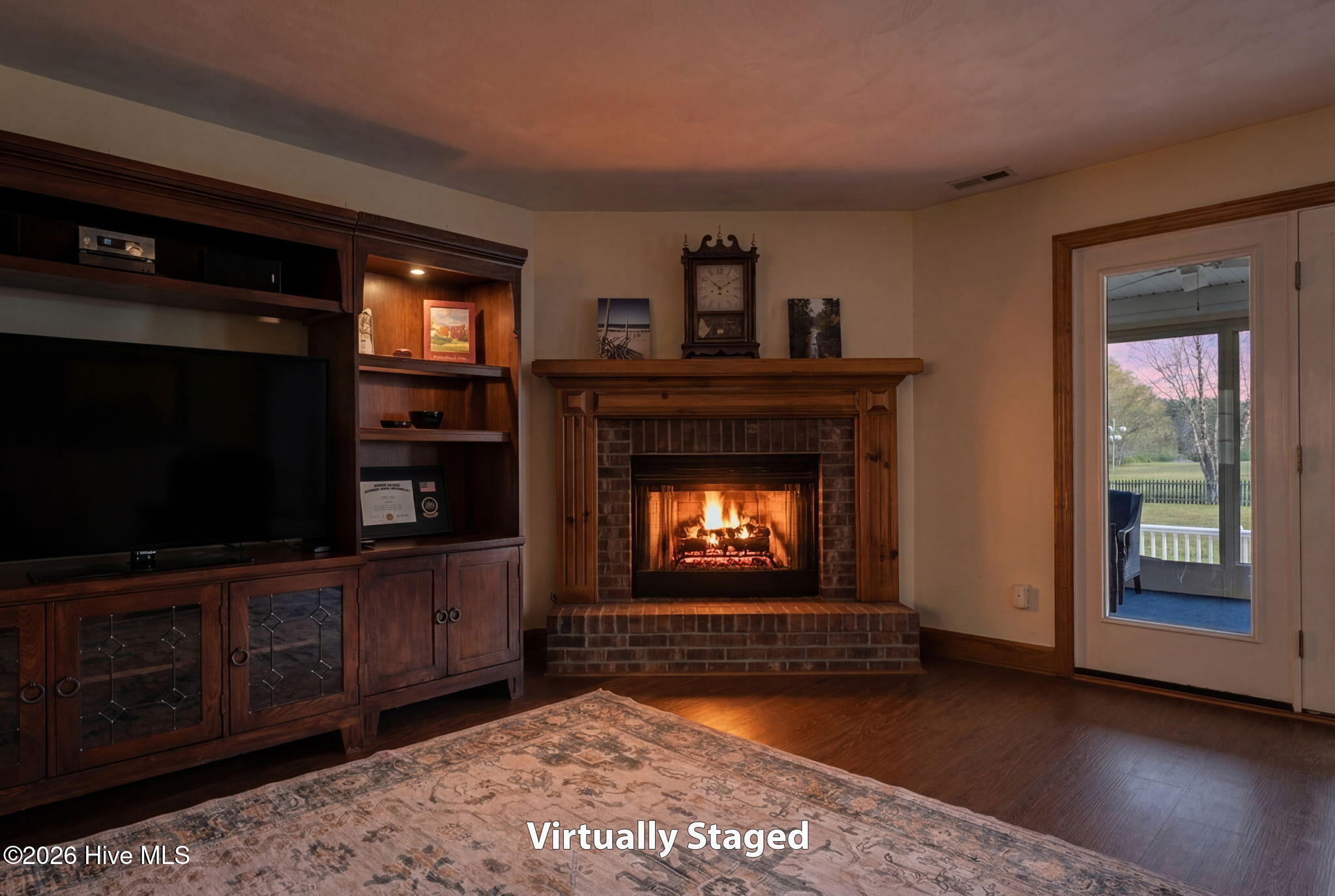 813 Puddin Ridge Road Moyock, NC 27958 - Photo 4 of 49 Cozy Firelight