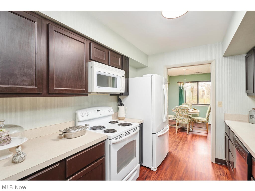 735 Hampton Ridge Drive Akron, OH 44313 - Photo 17 of 27 Gallery Image 17