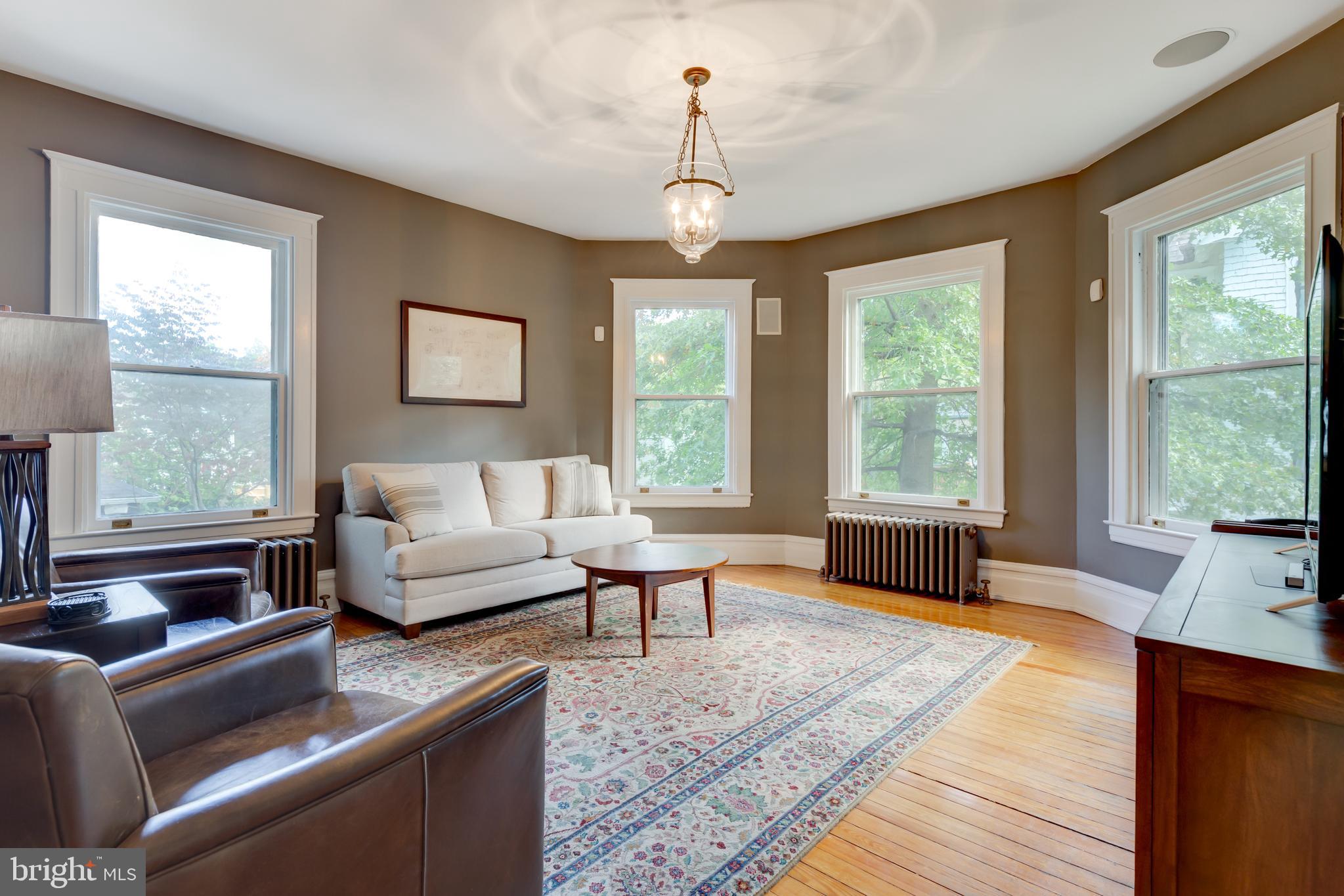 205 Woodlawn Road Baltimore, MD 21210 - Photo 13 of 40