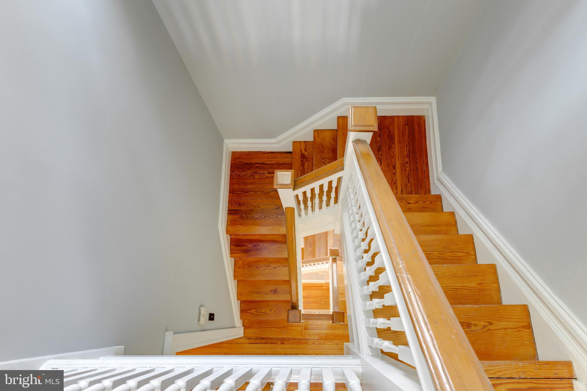 205 Woodlawn Road Baltimore, MD 21210 - Photo 32 of 40