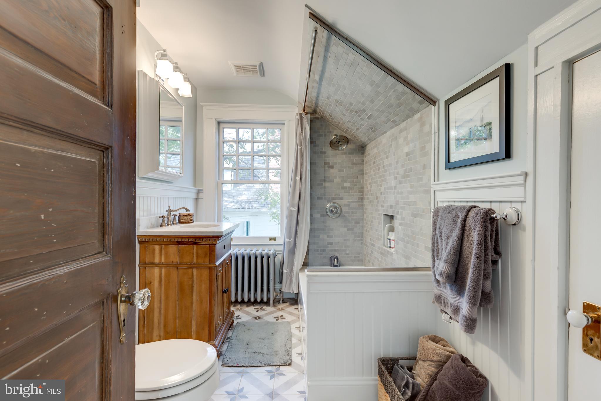 205 Woodlawn Road Baltimore, MD 21210 - Photo 37 of 40