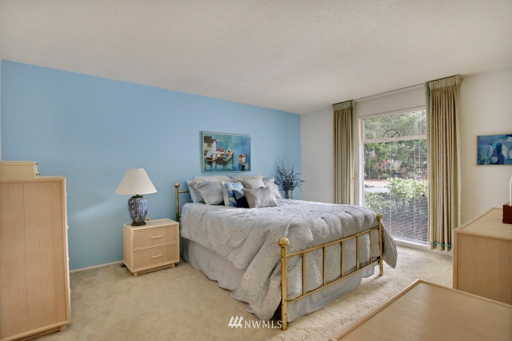 9029 Ridgeview Circle West University Place, WA 98466 - Photo 12 of 24 Gallery Image 12