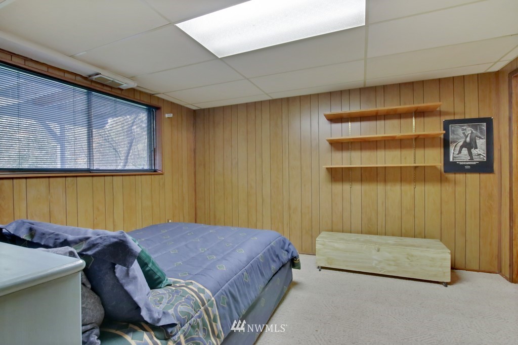 9029 Ridgeview Circle West University Place, WA 98466 - Photo 17 of 24 Gallery Image 17