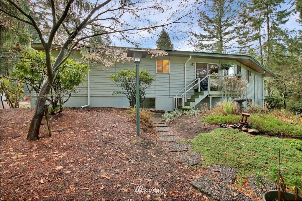 9029 Ridgeview Circle West University Place, WA 98466 - Photo 20 of 24 Gallery Image 20