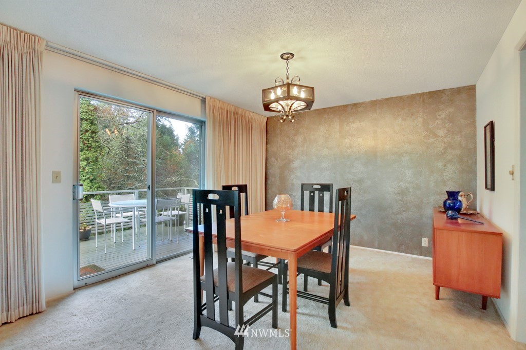 9029 Ridgeview Circle West University Place, WA 98466 - Photo 10 of 24 Gallery Image 10