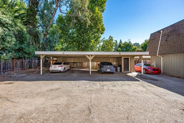 $1,350,000 | 133 Agua Caliente Road West, Sonoma, CA 95476