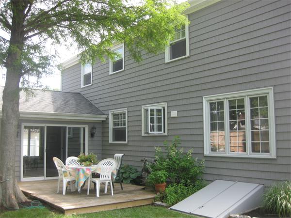 31 Apache Road Somerset, MA 02726 - Photo 3 of 30 Gallery Image 3