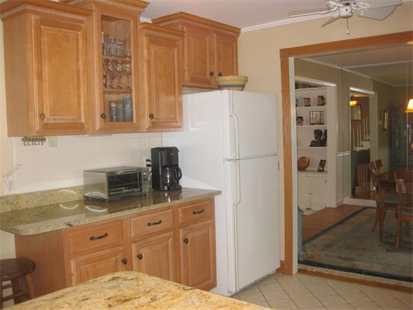 31 Apache Road Somerset, MA 02726 - Photo 8 of 30 Gallery Image 8