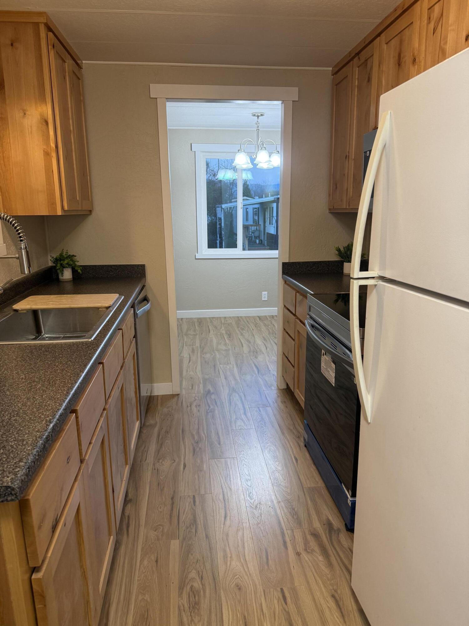 355 Colver Road, Unit 48 Talent, OR 97540 - Photo 18 of 30