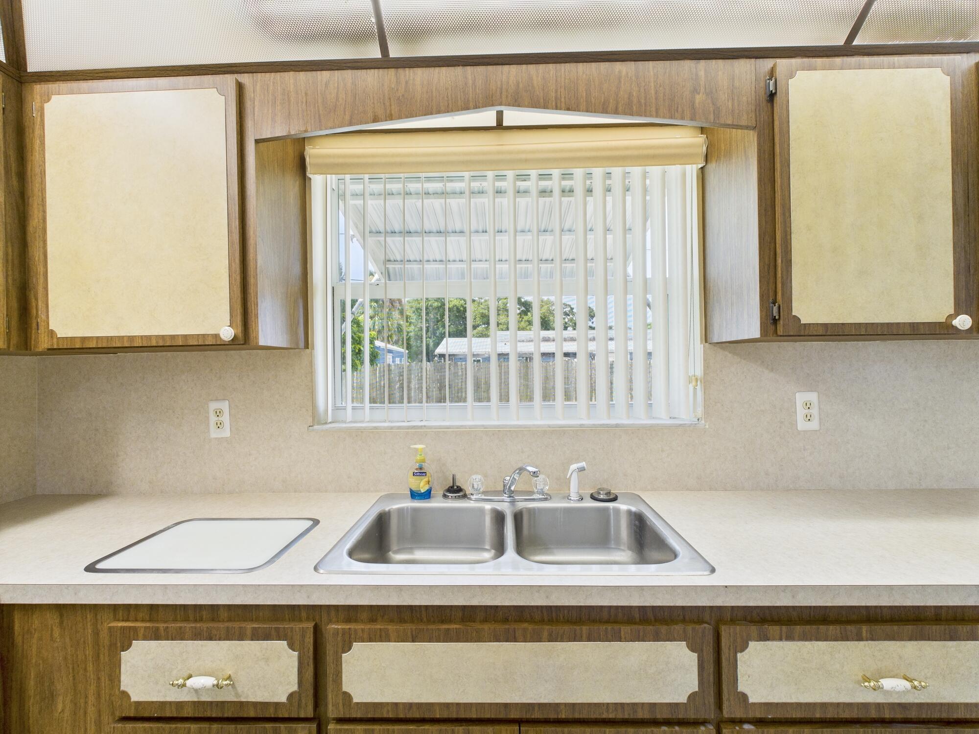 810 Southeast 13th Street Okeechobee, FL 34974 - Photo 29 of 41 CAM03600G0-PR0052-STILL022