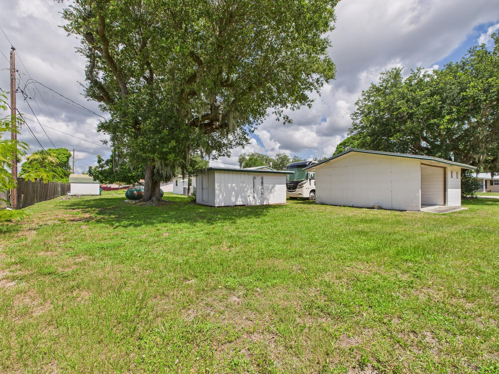 810 Southeast 13th Street Okeechobee, FL 34974 - Photo 33 of 41 CAM03600G0-PR0052-STILL034