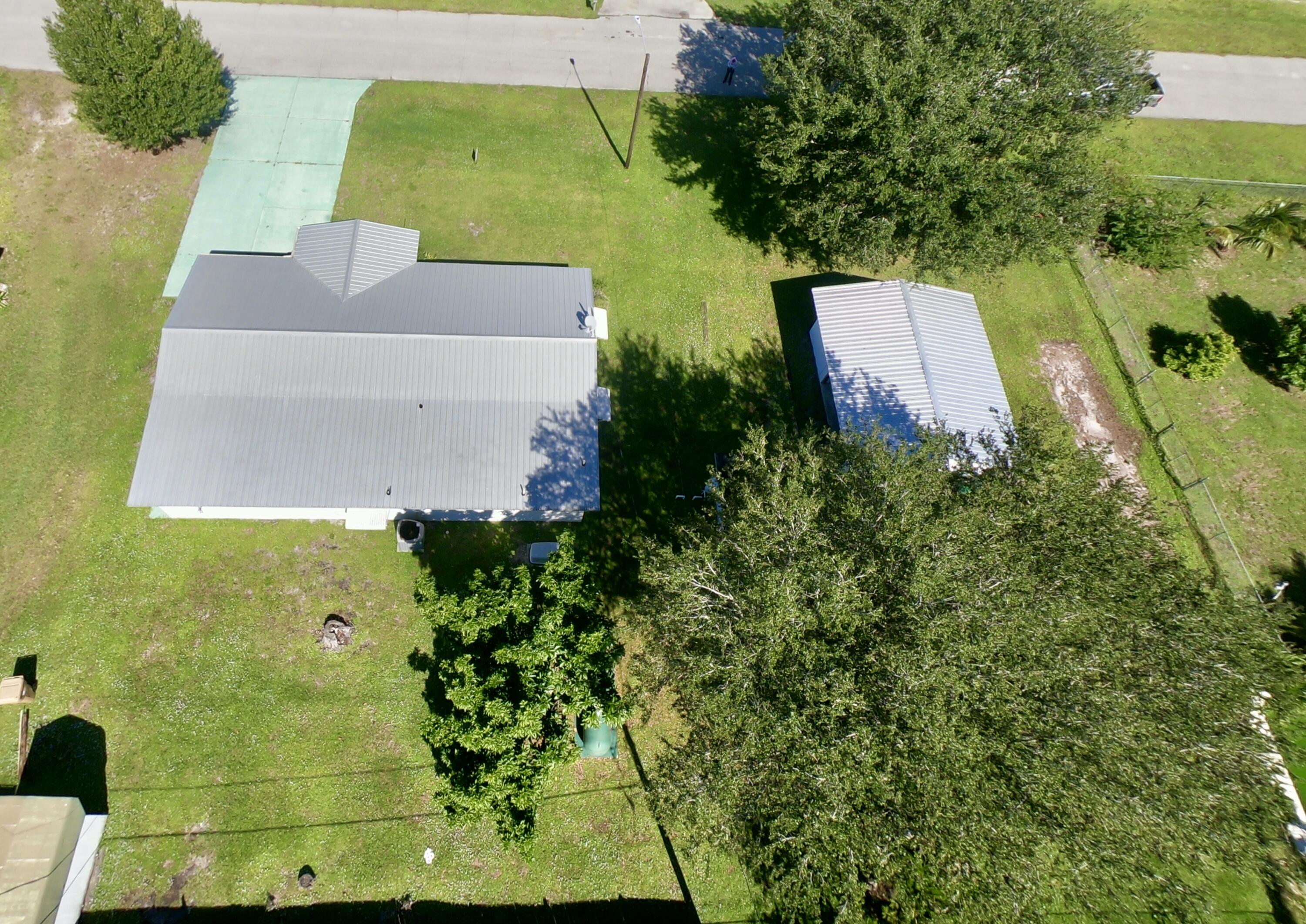 810 Southeast 13th Street Okeechobee, FL 34974 - Photo 41 of 41 CB3AFE7E-054F-4328-A91D-AF0C3CF3B076_1_2