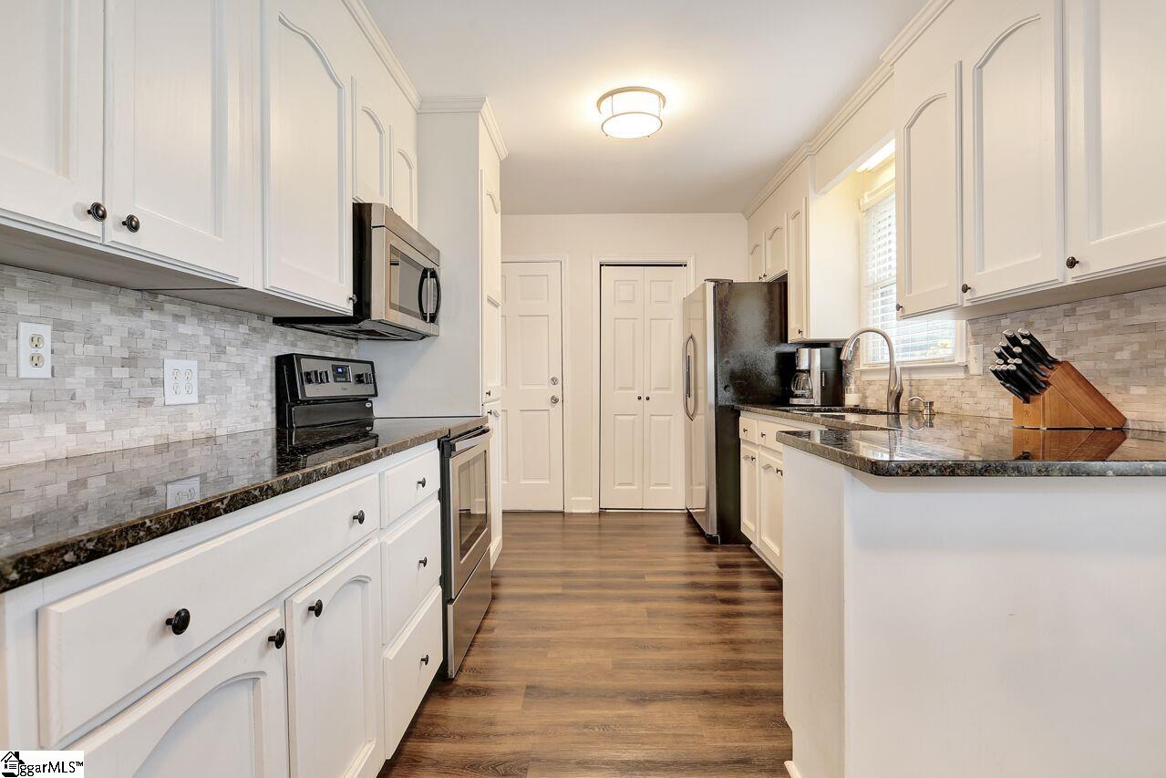 618 Spearman Road Pelzer, SC 29669 - Photo 16 of 32