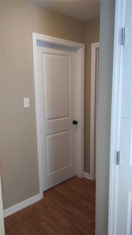 910 9th Avenue Southwest Largo, FL 33770 - Photo 16 of 38