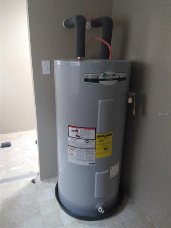 910 9th Avenue Southwest Largo, FL 33770 - Photo 20 of 38