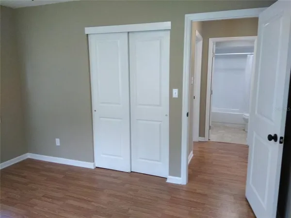 $2,300 | 910 9th Avenue Southwest, Largo, FL 33770