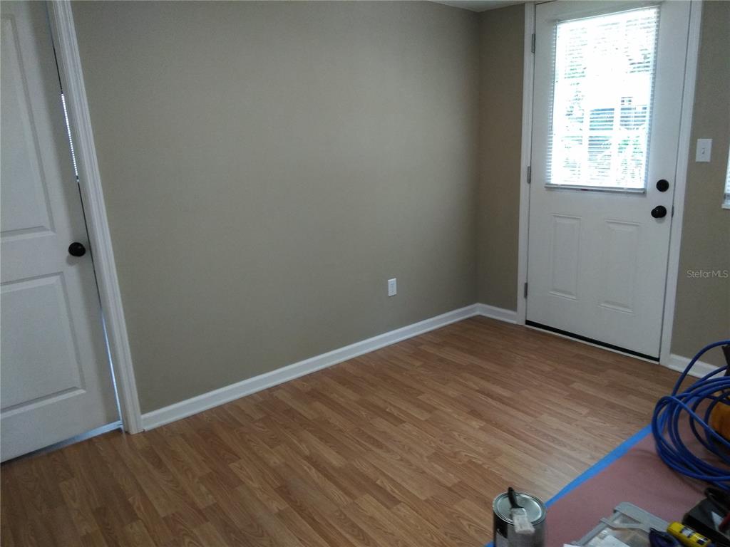 910 9th Avenue Southwest Largo, FL 33770 - Photo 30 of 38