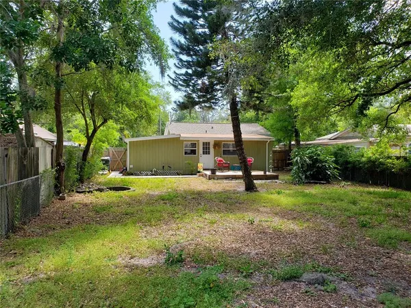 $2,300 | 910 9th Avenue Southwest, Largo, FL 33770