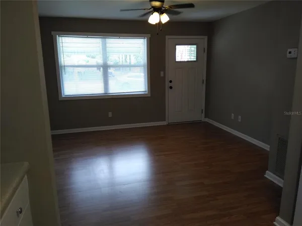 $2,300 | 910 9th Avenue Southwest, Largo, FL 33770