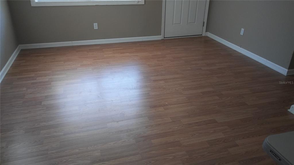 910 9th Avenue Southwest Largo, FL 33770 - Photo 8 of 38