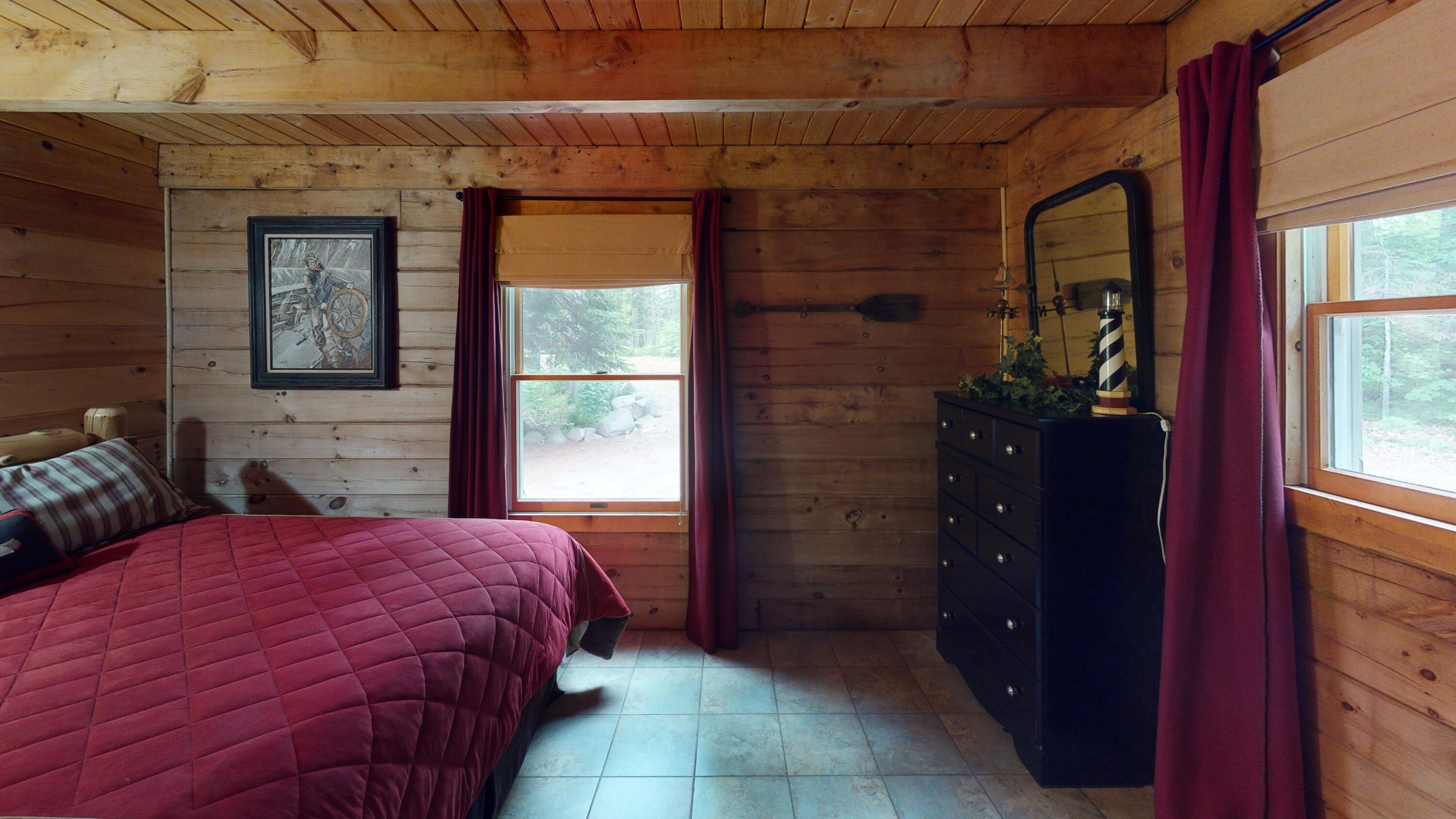 371 White Point Estates Road Lincoln, ME 04457 - Photo 23 of 38 22. 1st Floor Bed