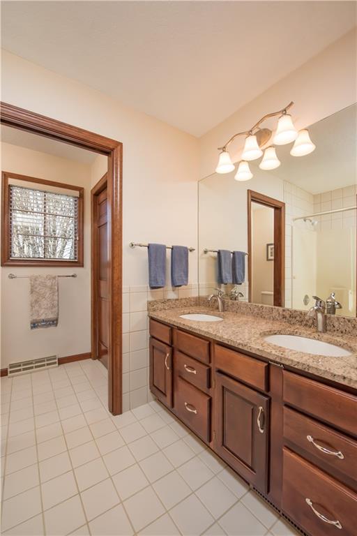 184 Pinkerton Road Wexford, PA 15090 - Photo 19 of 25 Gallery Image 19