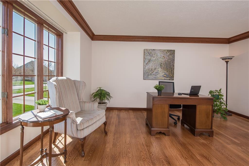 184 Pinkerton Road Wexford, PA 15090 - Photo 4 of 25 Gallery Image 4