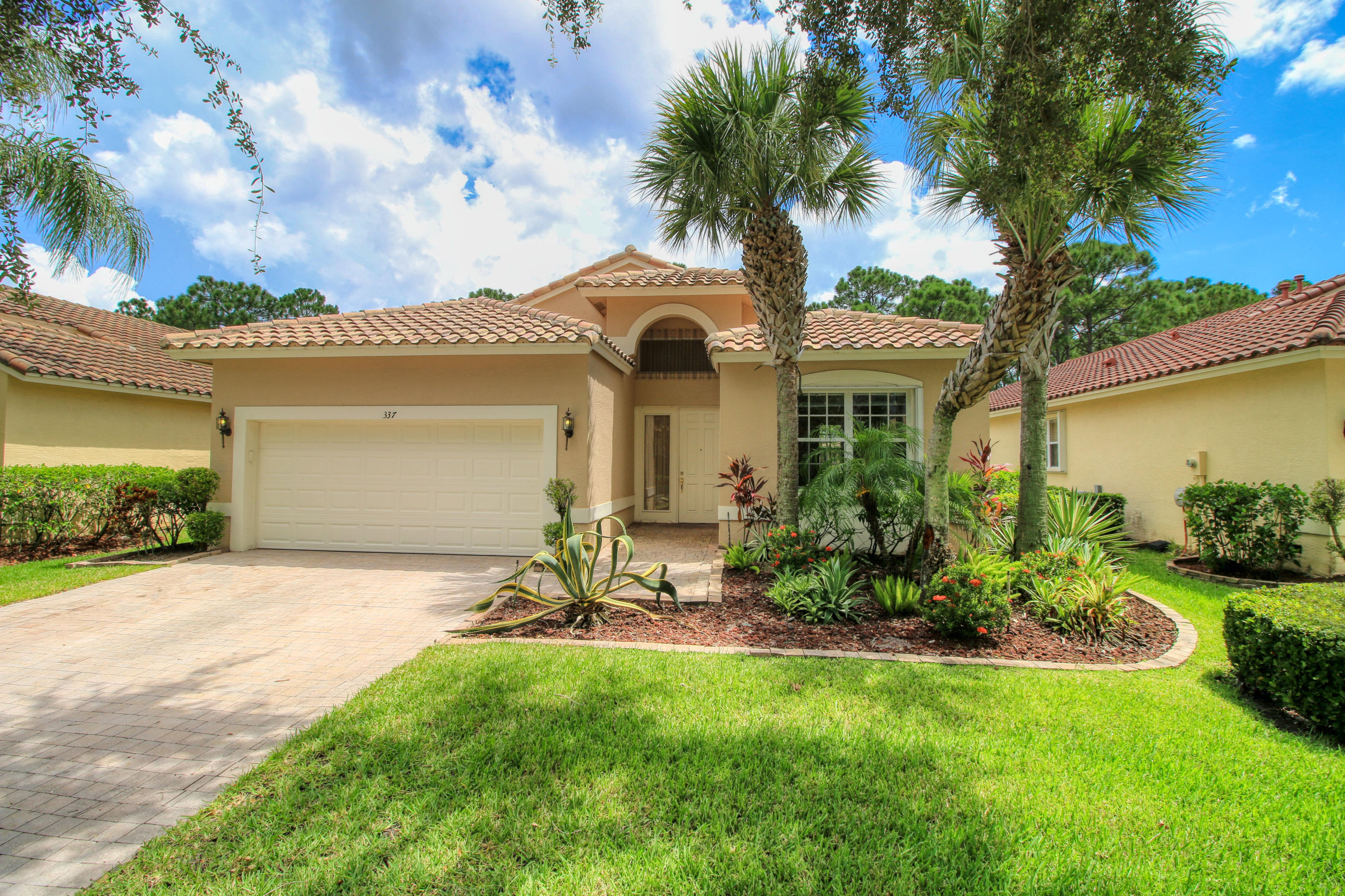 337 Springview Loop Port St. Lucie, FL 34986 - Photo 48 of 48 Front Low 4