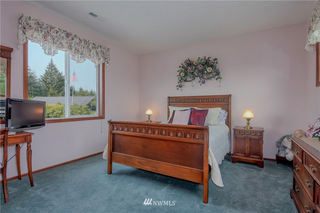 126 East Raven Ridge Road Kelso, WA 98626 - Photo 27 of 40 Gallery Image 27