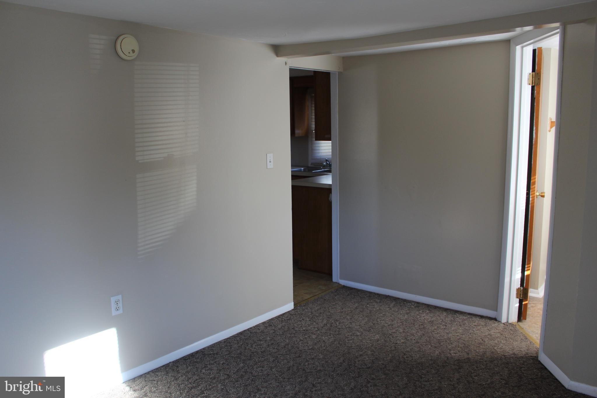 137 Pear Avenue Manchester, PA 17345 - Photo 6 of 7