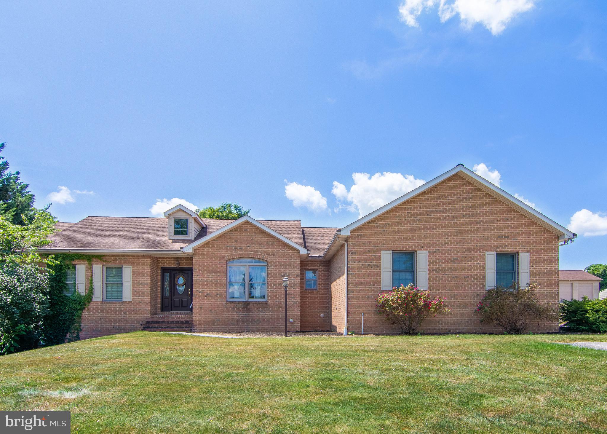 2660 Joppa Road York, PA 17403 - Photo 4 of 42 Gallery Image 4