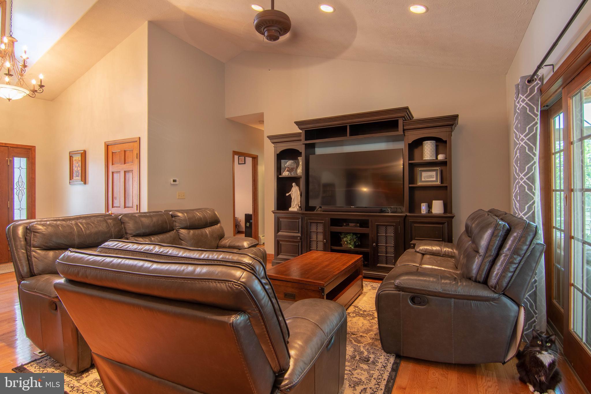 2660 Joppa Road York, PA 17403 - Photo 9 of 42 Gallery Image 9