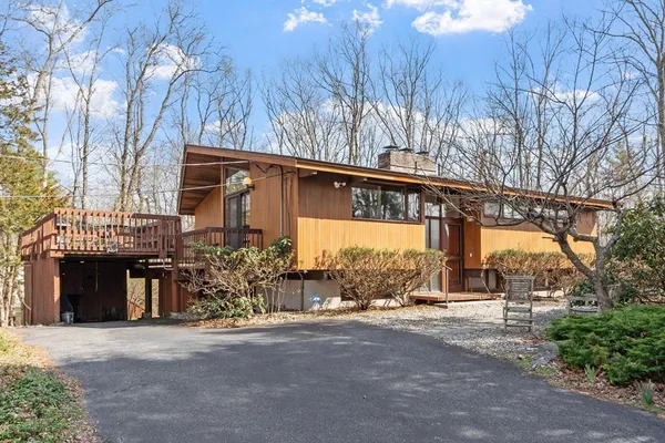 $785,000 | 21 Gray Road, Andover, MA 01810