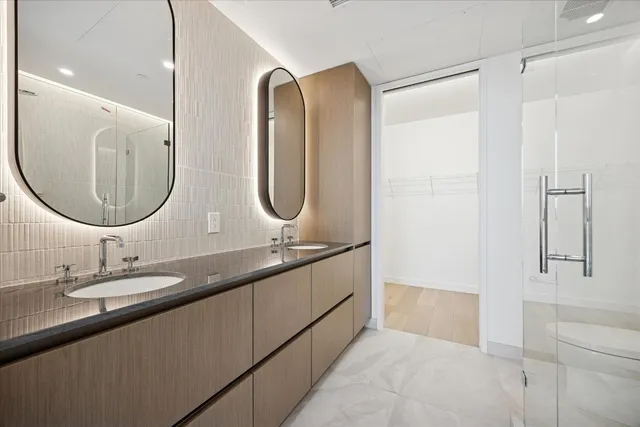 $8,999 | 610 Davis Street, Unit 5007, Austin, TX 78701